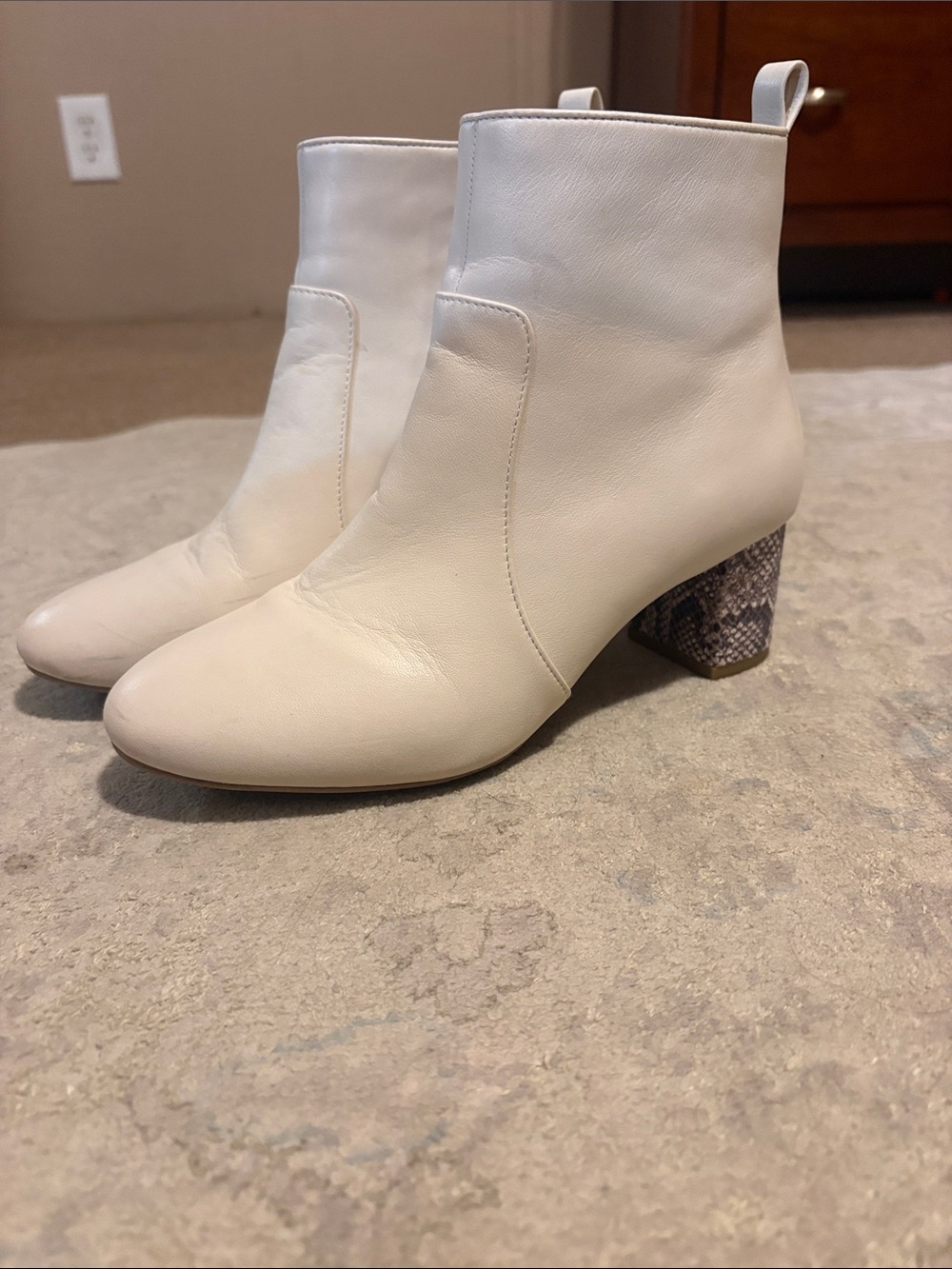 AEROSOLES Ivory Ankle Boots with Snakeskin Block Heel